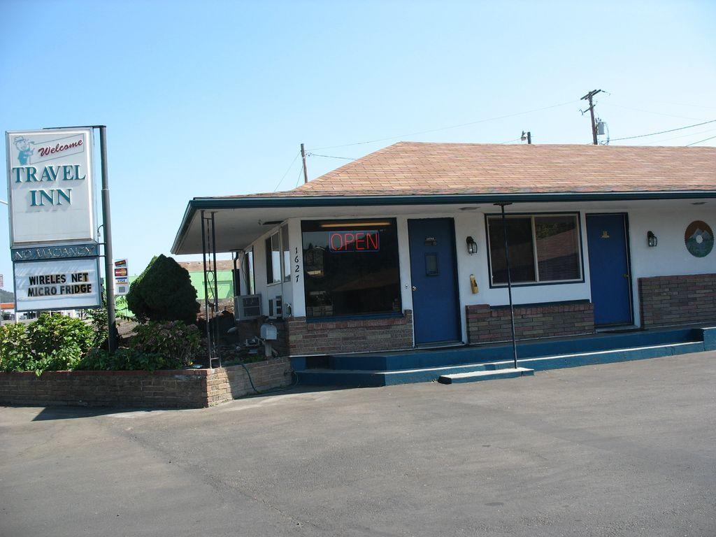 Travel Inn Roseburg Exterior foto